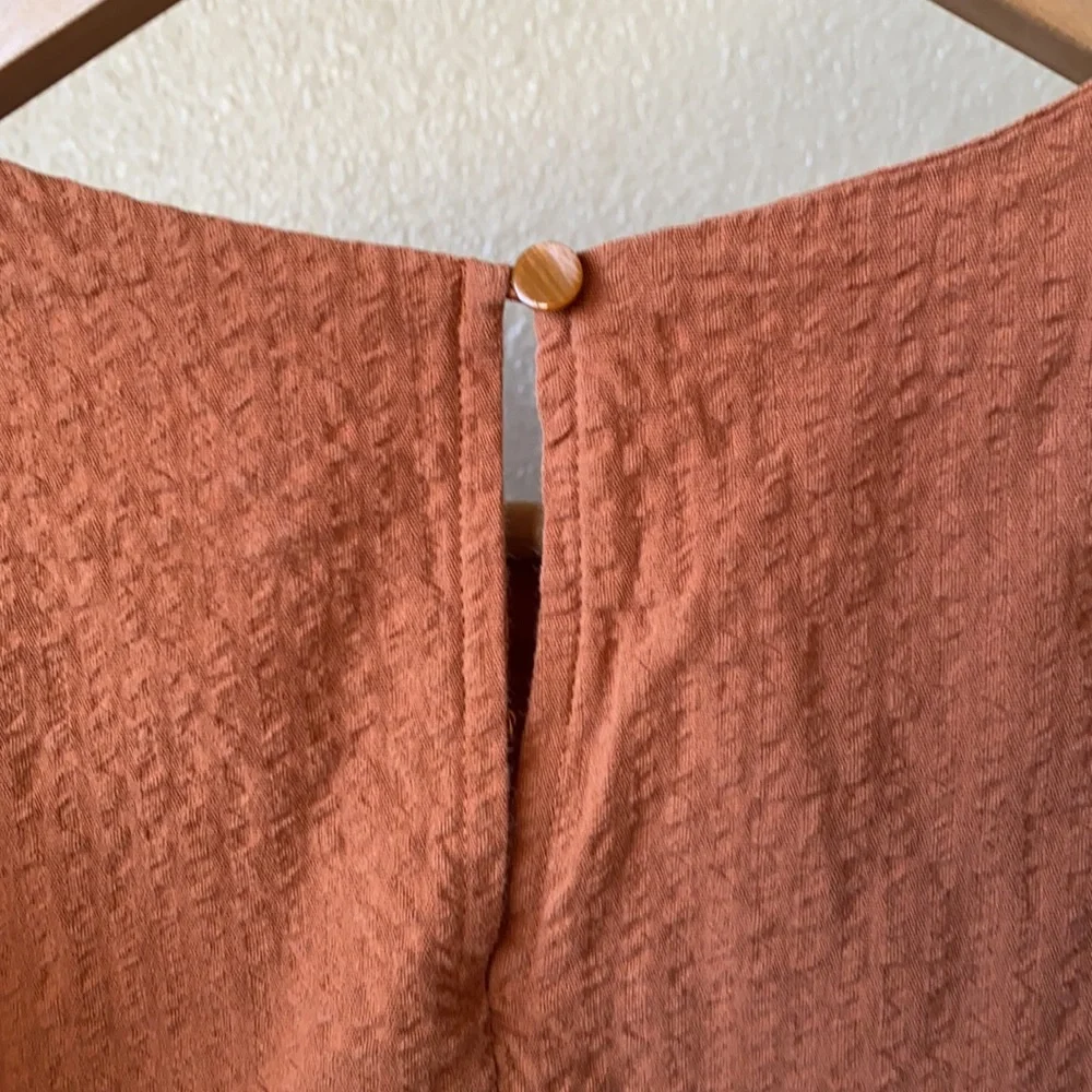 BP. Ruffle Sleeveless Top Size Medium - Picture 8 of 10